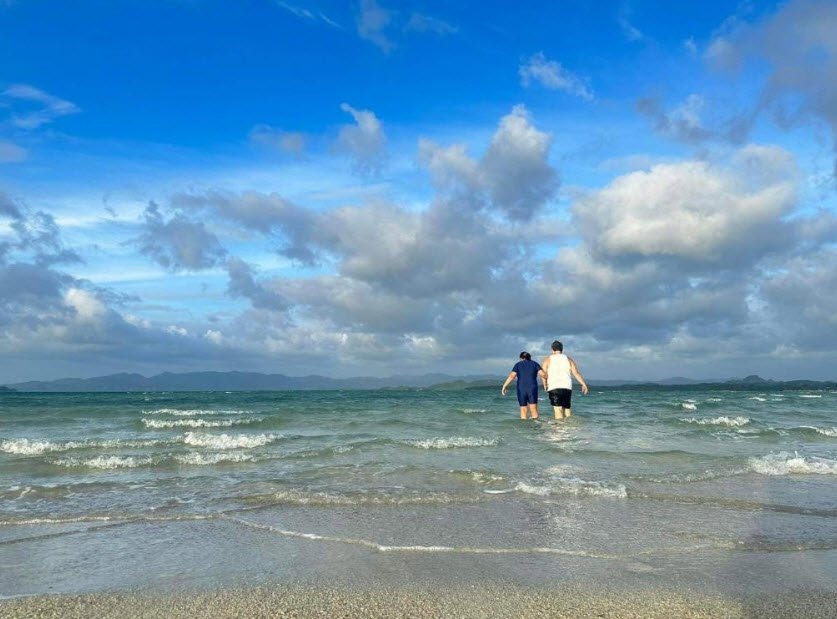 Clarin Beach, Bohol, Philippines
